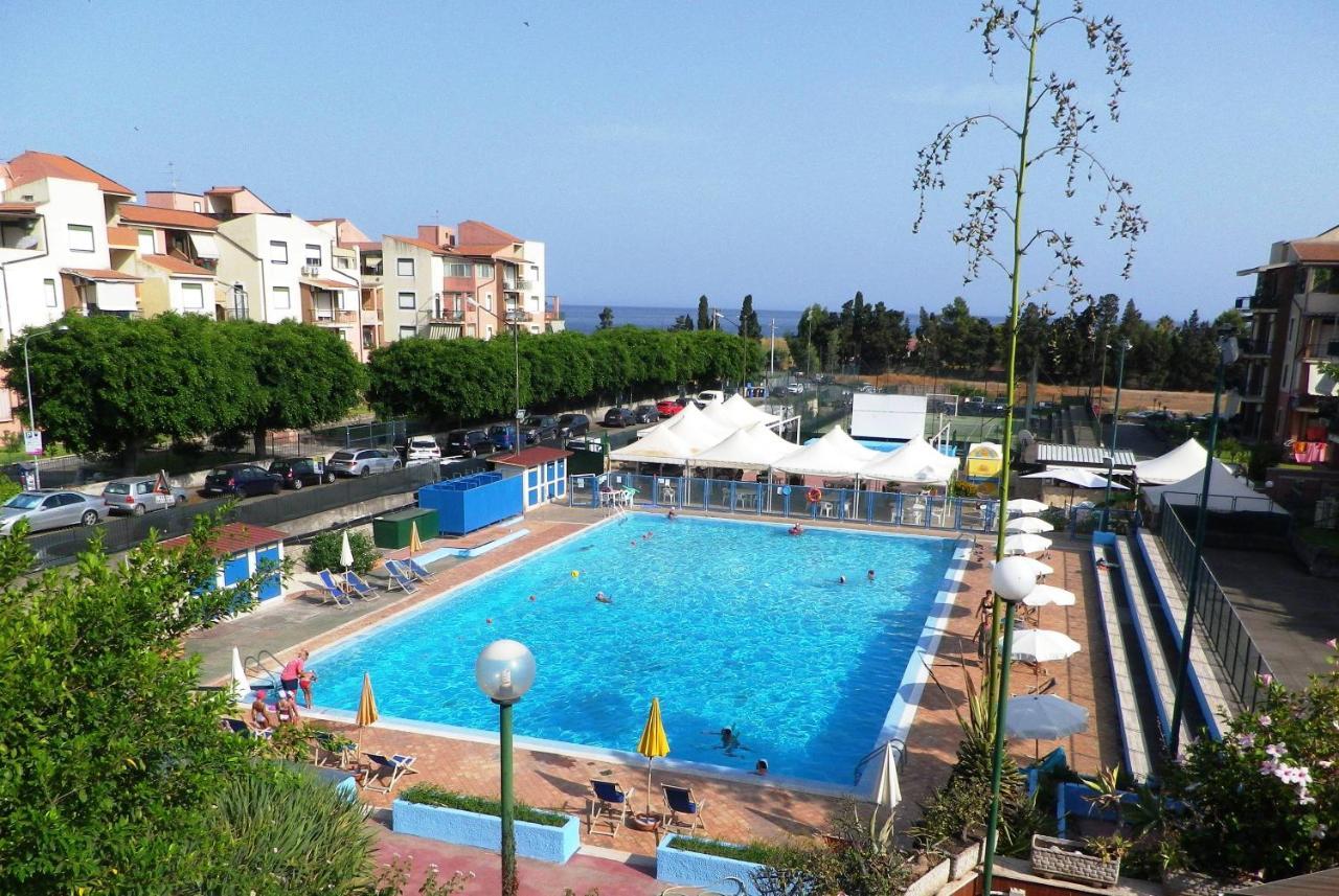 Pietre Nere Apart otel Giardini Naxos Dış mekan fotoğraf